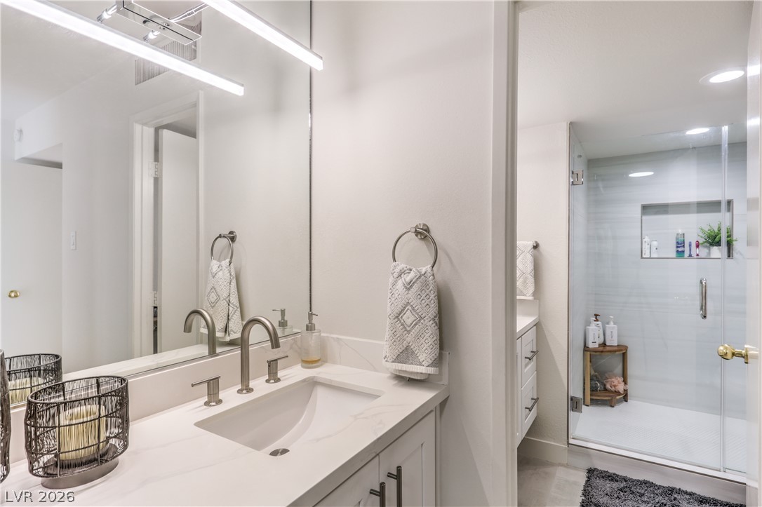 3111 Bel Air Drive 14b Las Vegas NV 89109