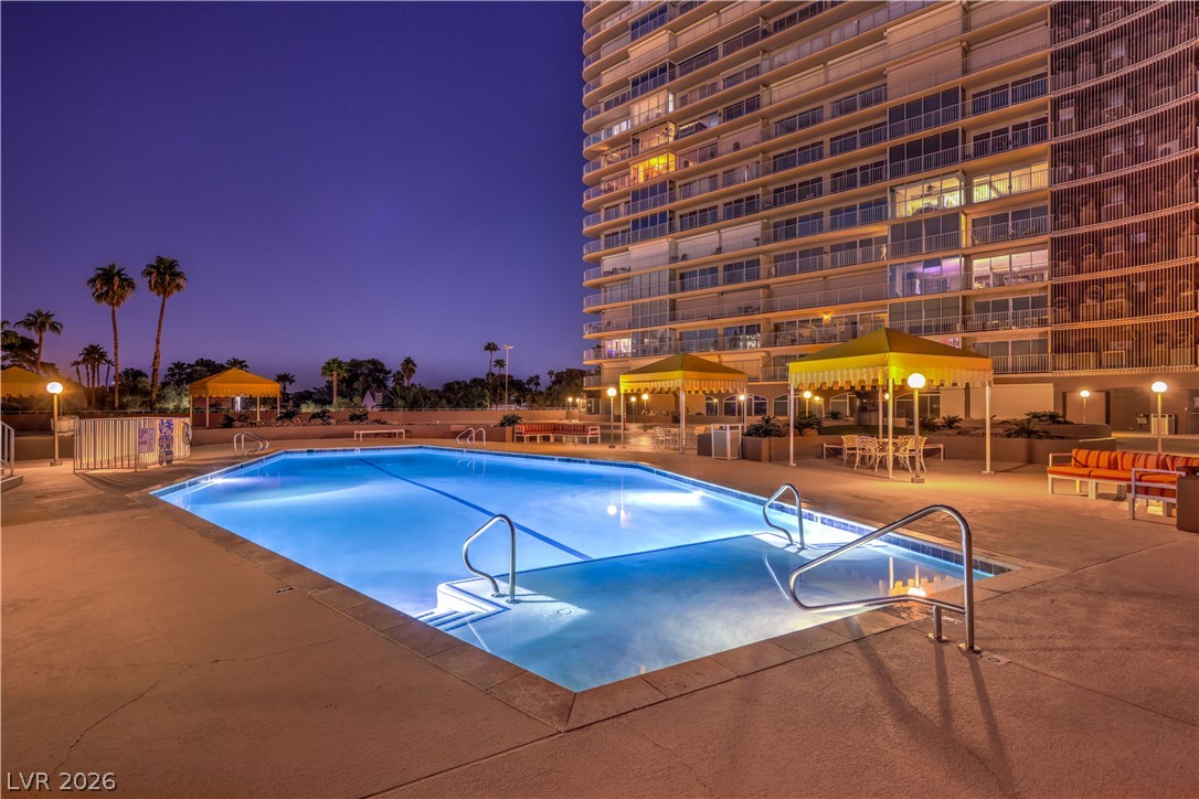 3111 Bel Air Drive 14b Las Vegas NV 89109