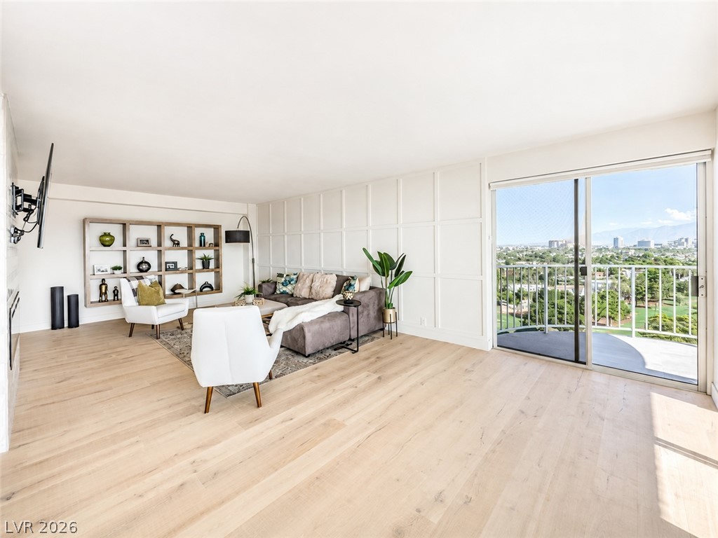 3111 Bel Air Drive 14b Las Vegas NV 89109