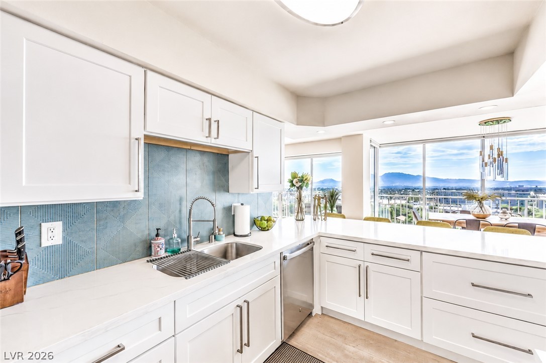 3111 Bel Air Drive 14b Las Vegas NV 89109