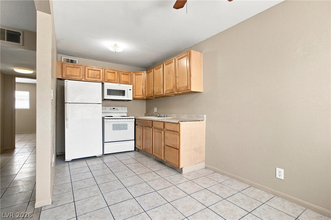 212 Orland Street 29 Las Vegas NV 89107