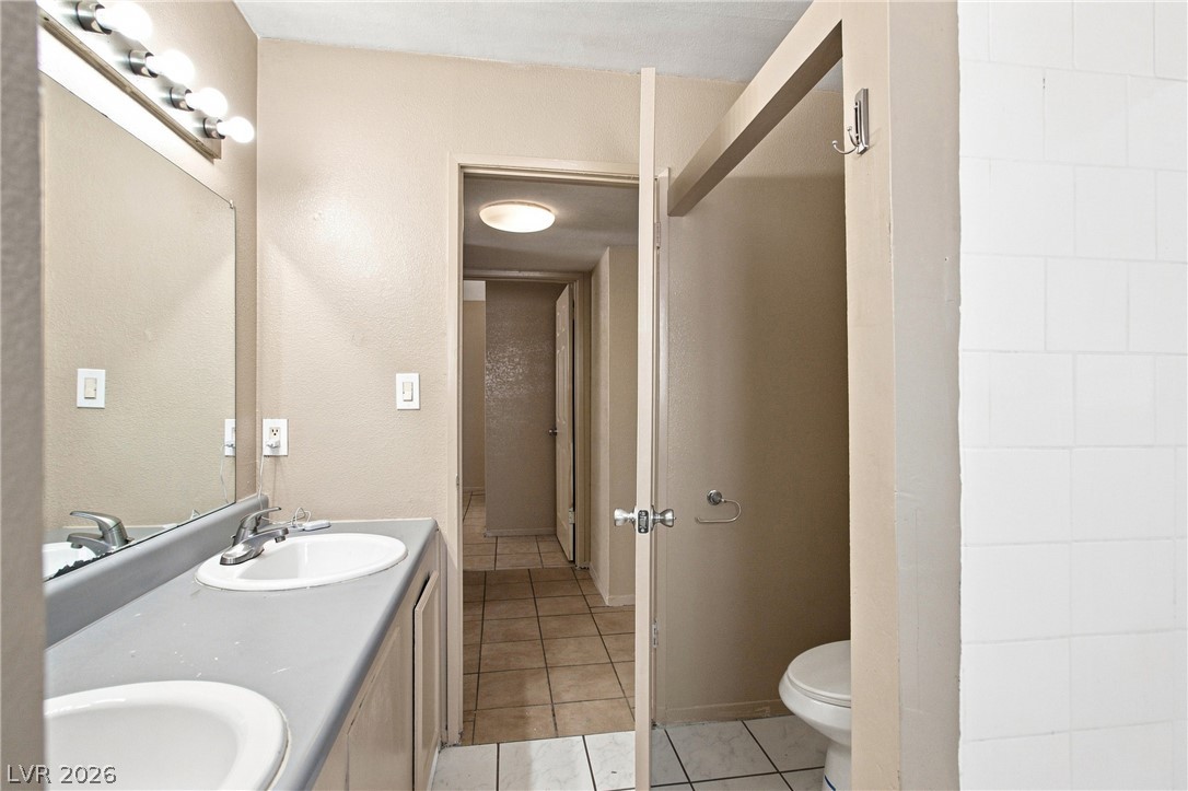 212 Orland Street 29 Las Vegas NV 89107