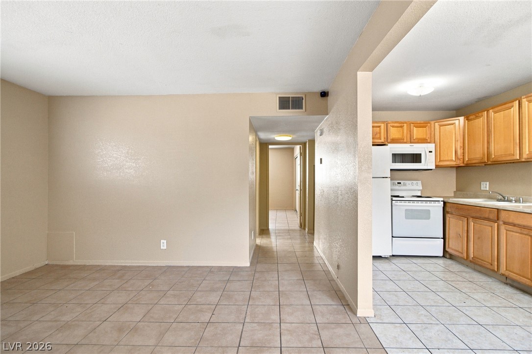 212 Orland Street 29 Las Vegas NV 89107