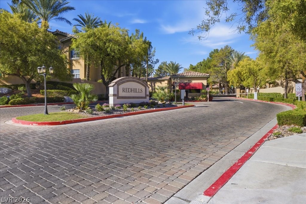 1700 Hills Of Red Drive 204 Las Vegas NV 89128