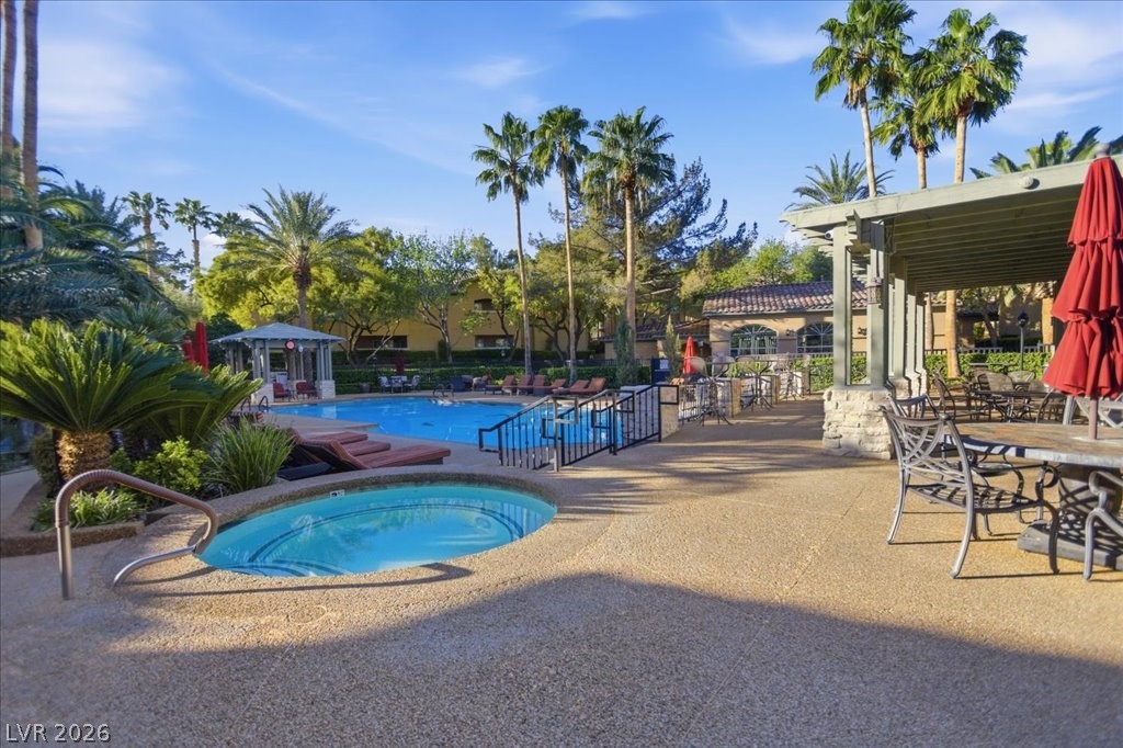 1700 Hills Of Red Drive 204 Las Vegas NV 89128