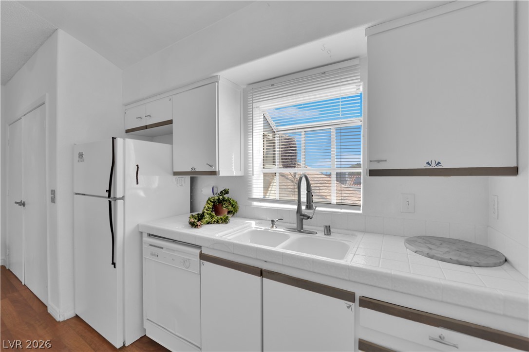 1600 North Torrey Pines Drive 202 Las Vegas NV 89108