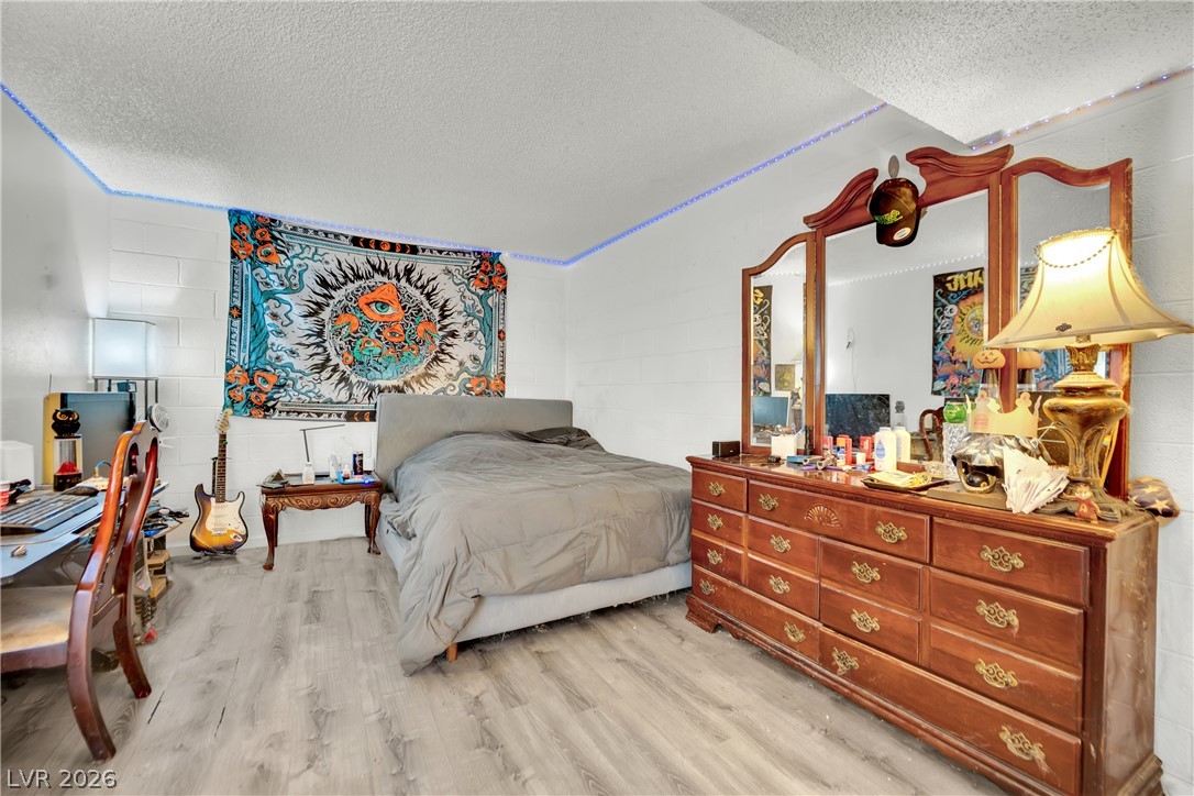 625 South Royal Crest Circle 11 Las Vegas NV 89169
