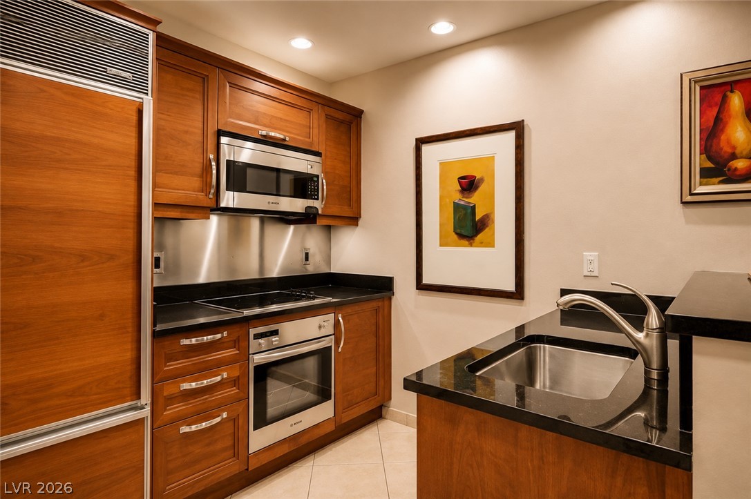 135 East Harmon Avenue 1020 Las Vegas NV 89109