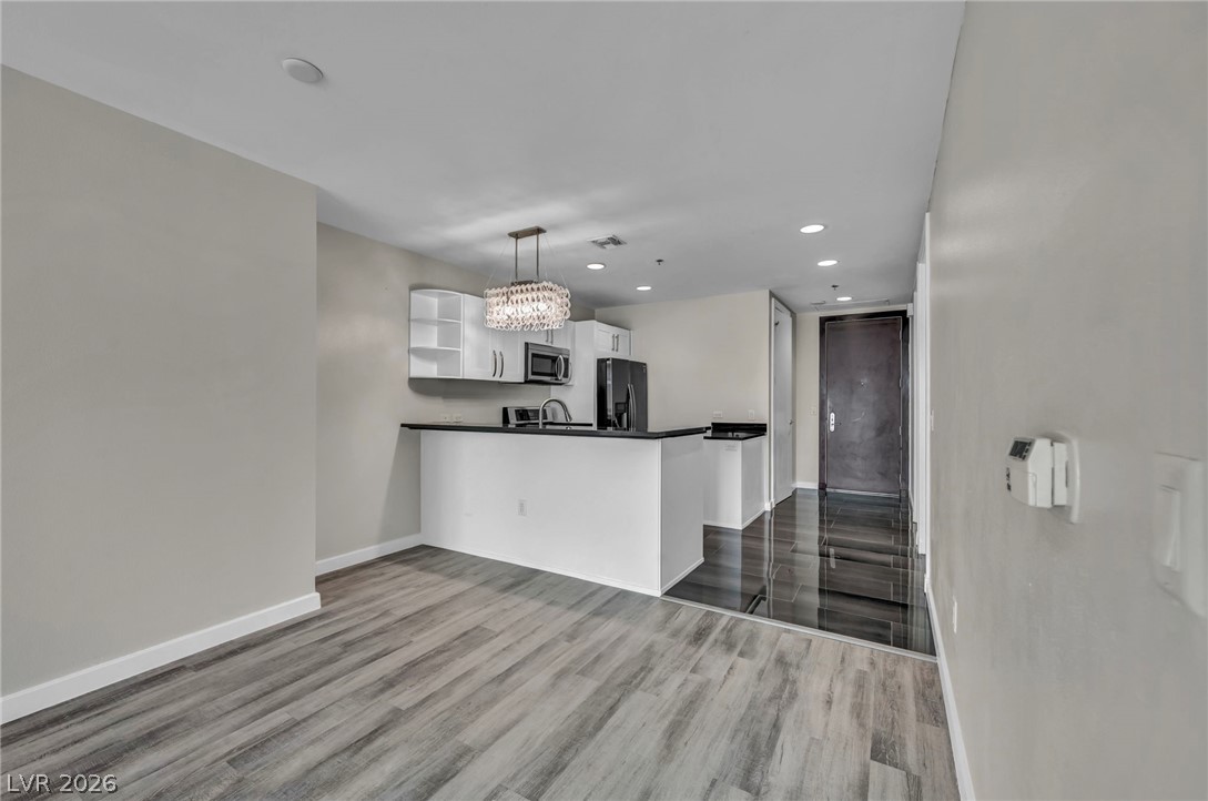 4525 Dean Martin Drive 2903 Las Vegas NV 89103