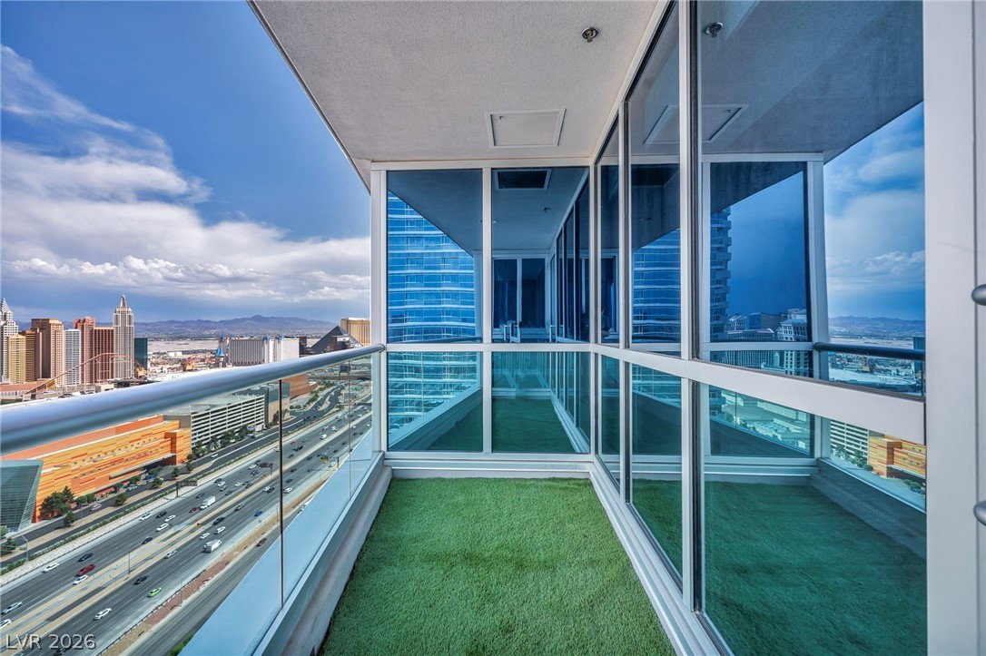4525 Dean Martin Drive 2903 Las Vegas NV 89103