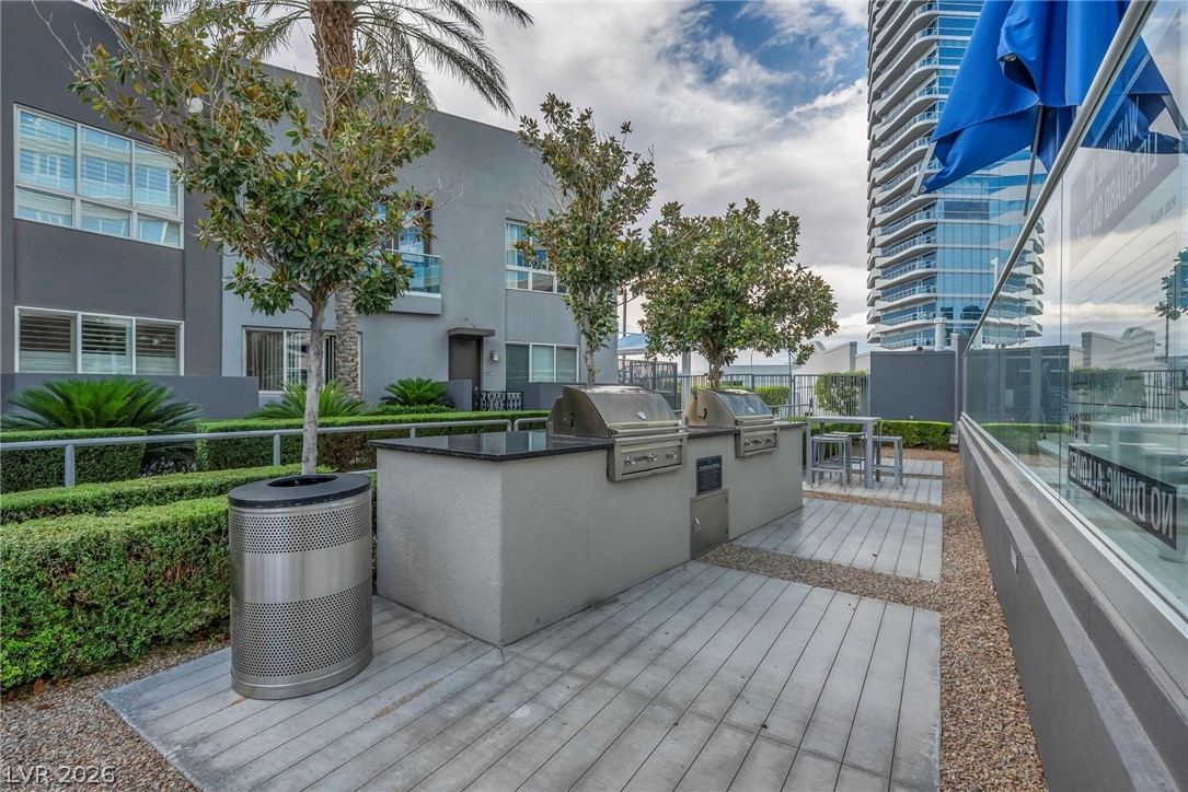 4525 Dean Martin Drive 2903 Las Vegas NV 89103