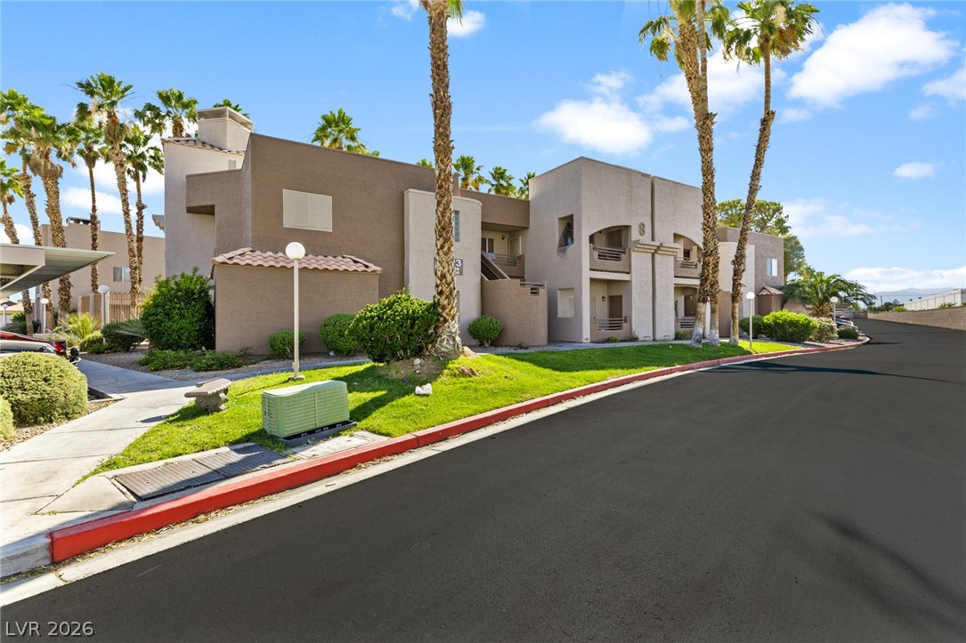 6863 Tamarus Street 101 Las Vegas NV 89119