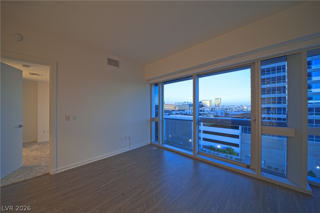 4471 Dean Martin Drive 705 Las Vegas NV 89103