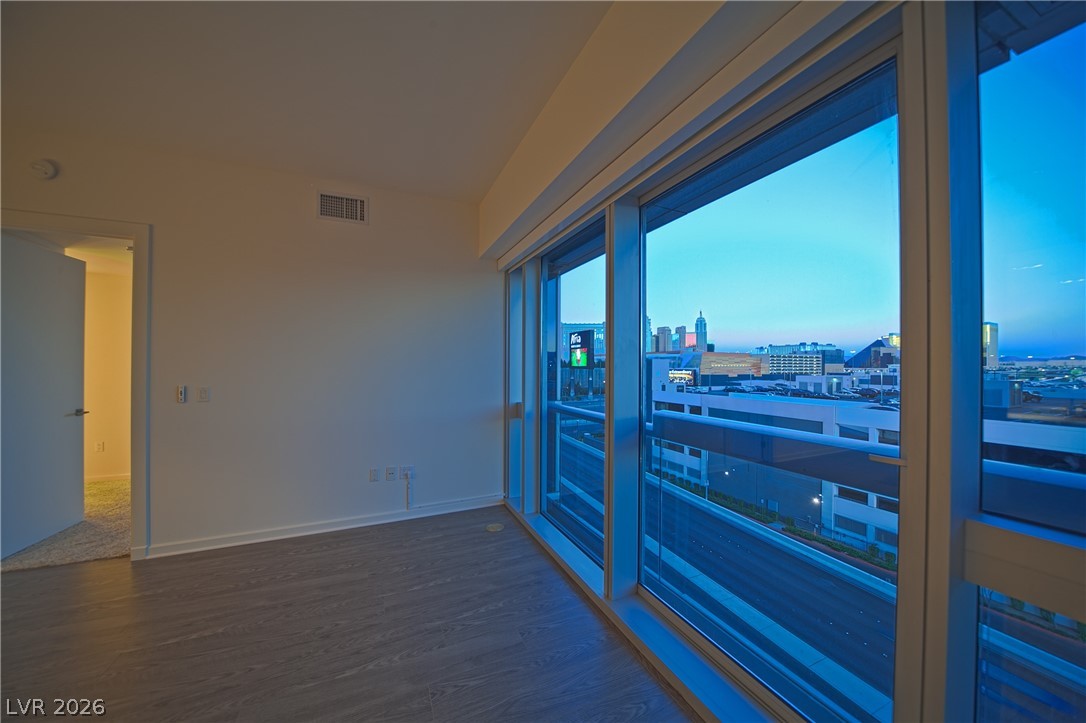 4471 Dean Martin Drive 705 Las Vegas NV 89103