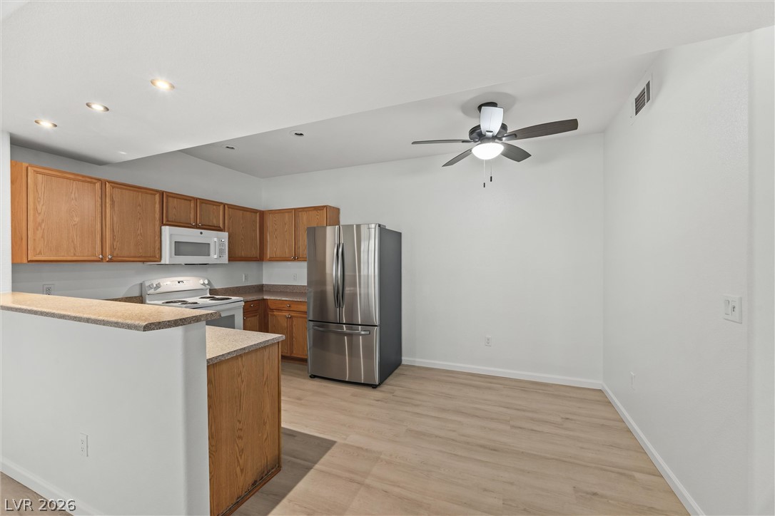 2001 Sue Court 206 Las Vegas NV 89108