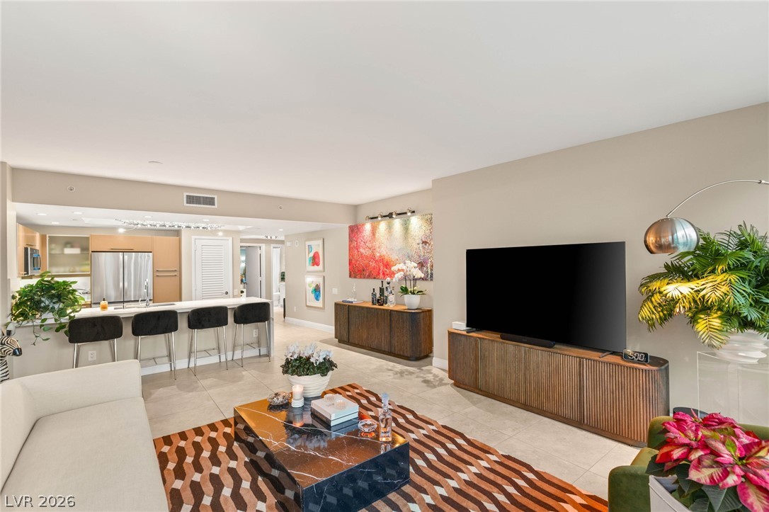 222 Karen Avenue 1101 Las Vegas NV 89109