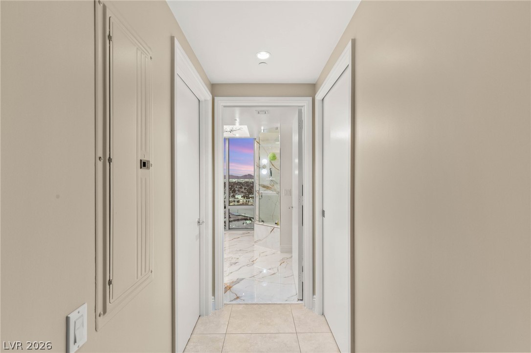 222 Karen Avenue 1101 Las Vegas NV 89109