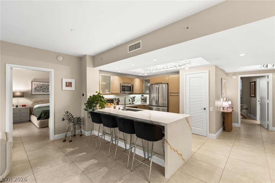 222 Karen Avenue 1101 Las Vegas NV 89109