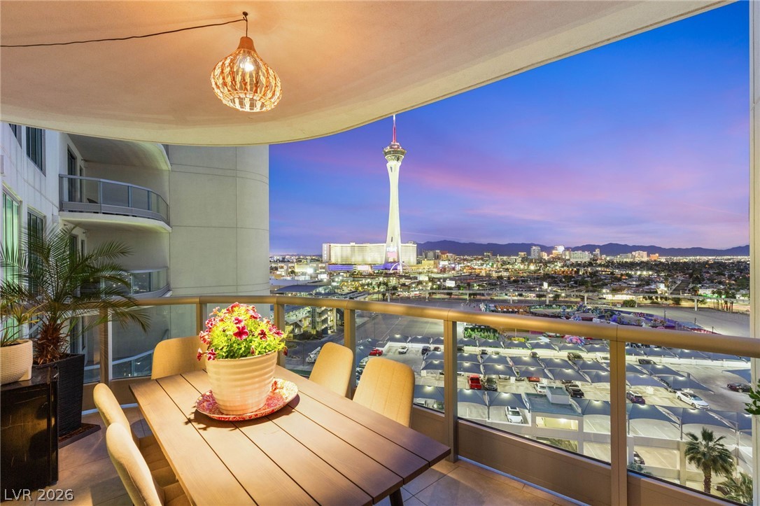 222 Karen Avenue 1101 Las Vegas NV 89109