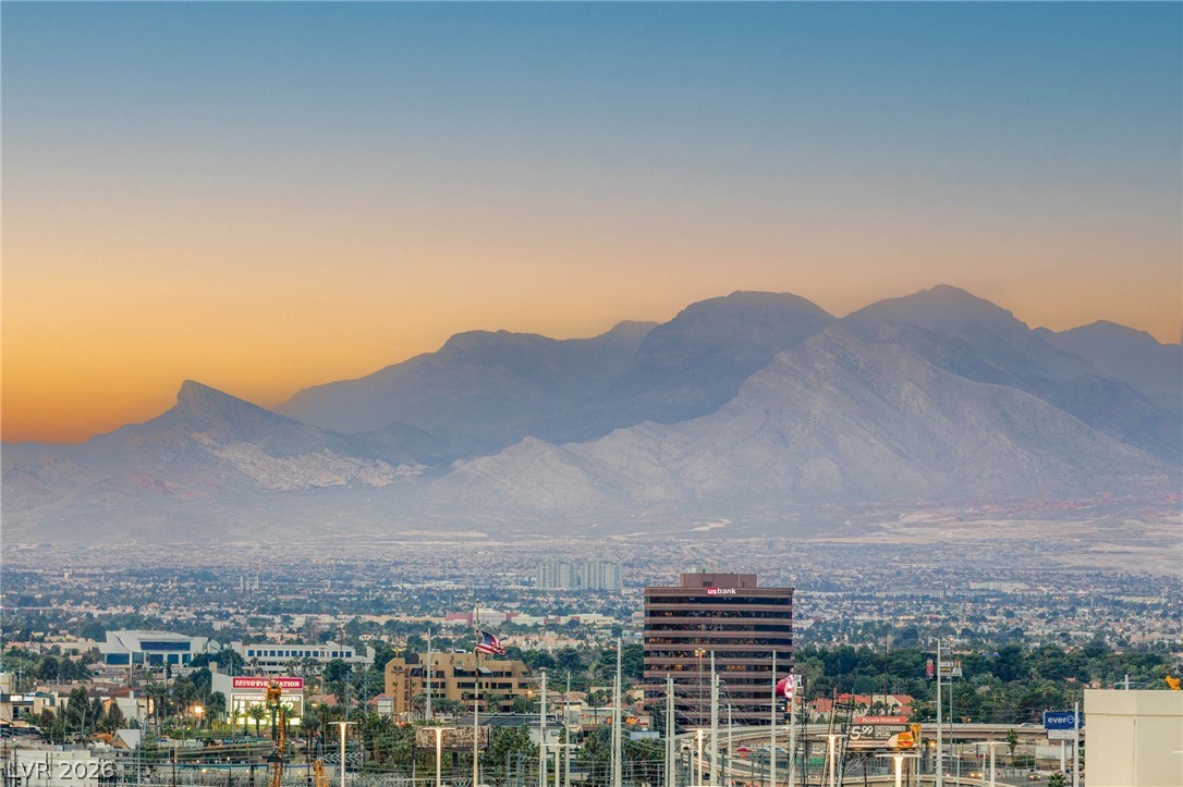 222 Karen Avenue 1101 Las Vegas NV 89109