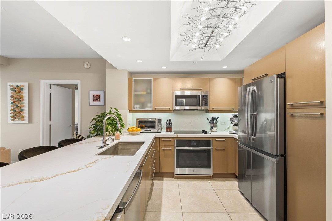 222 Karen Avenue 1101 Las Vegas NV 89109