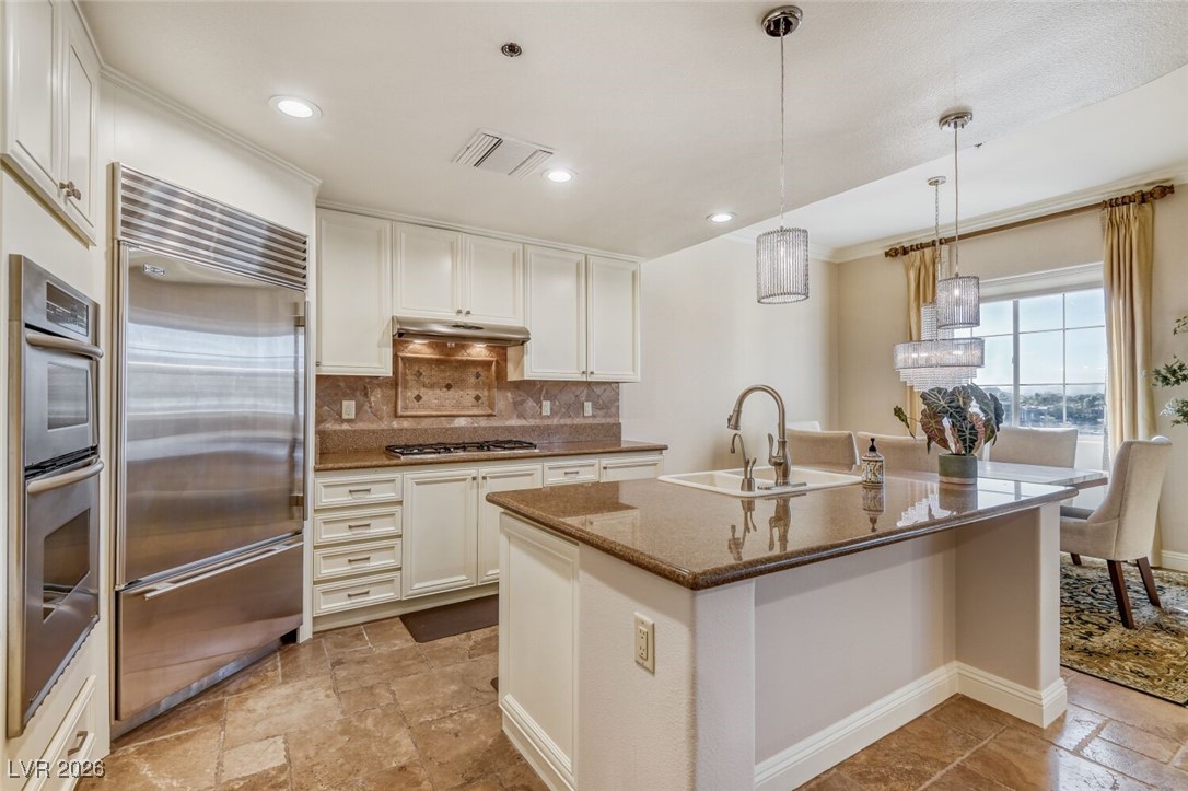 15 Via Mantova 305 Henderson NV 89011