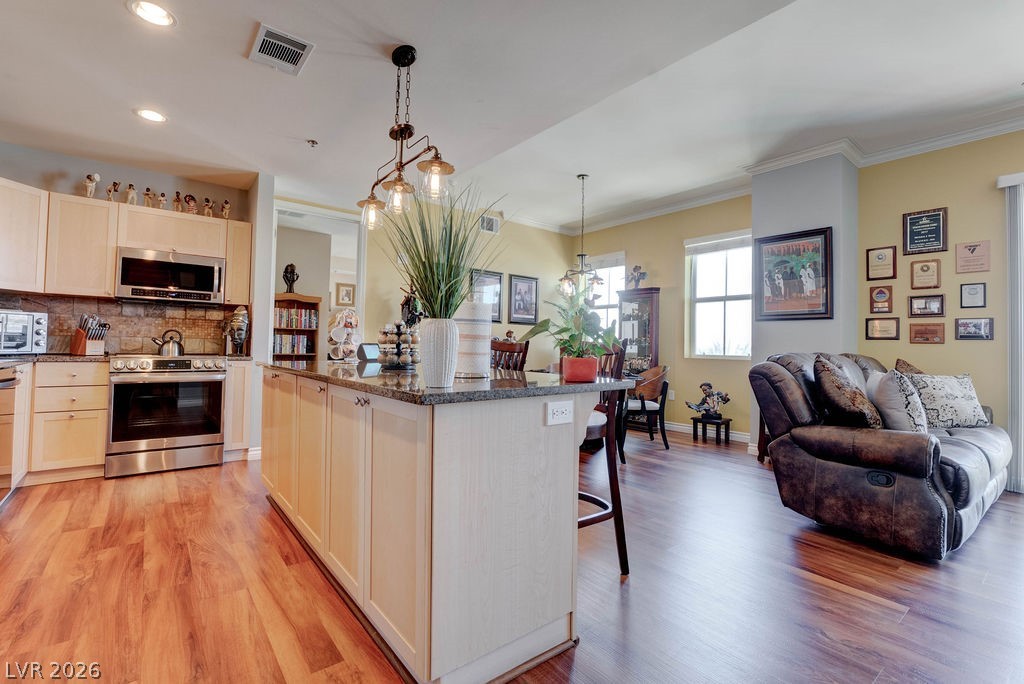 2455 West Serene Avenue 715 Las Vegas NV 89123