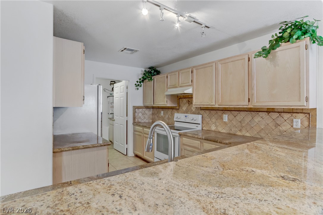 3660 Renovah Street 204 Las Vegas NV 89129