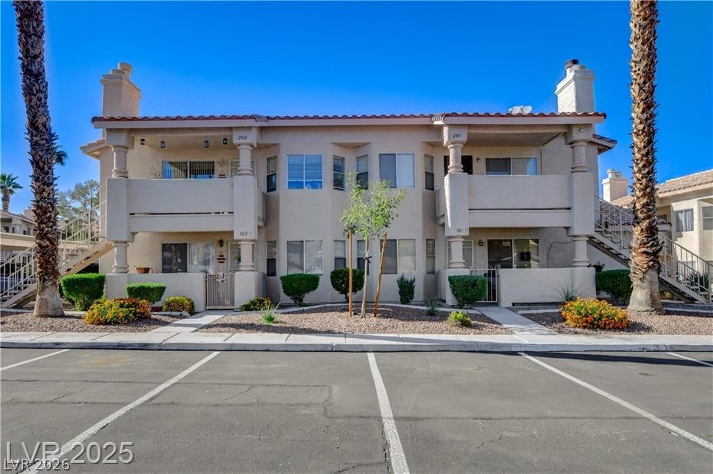 921 Sulphur Springs Lane 201 Las Vegas NV 89128