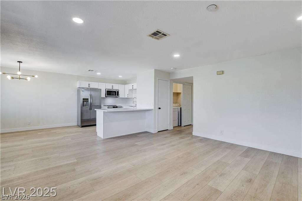 921 Sulphur Springs Lane 201 Las Vegas NV 89128