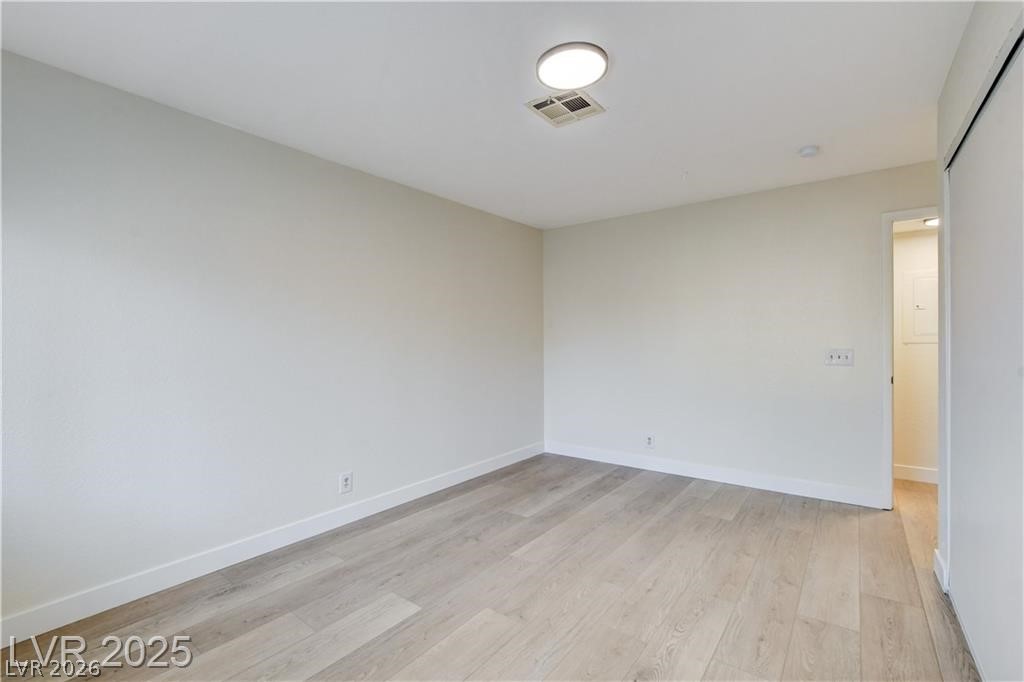921 Sulphur Springs Lane 201 Las Vegas NV 89128
