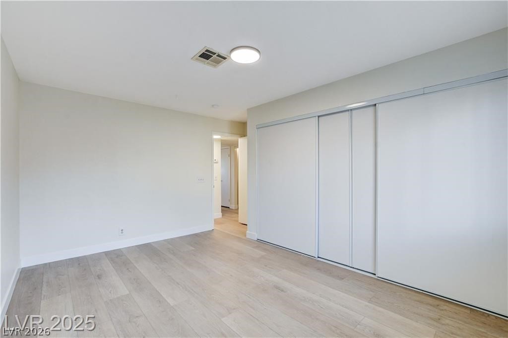 921 Sulphur Springs Lane 201 Las Vegas NV 89128