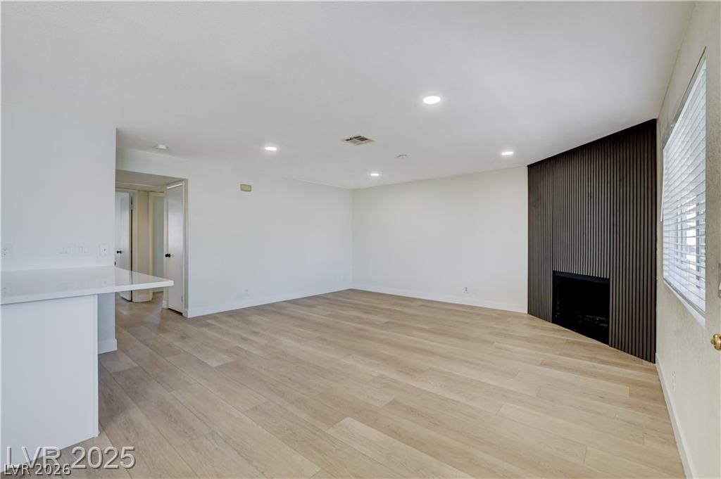 921 Sulphur Springs Lane 201 Las Vegas NV 89128