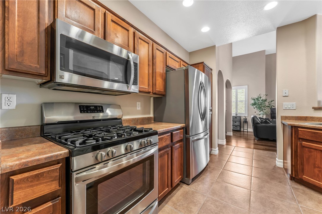 3975 North Hualapai Way 215 Las Vegas NV 89129