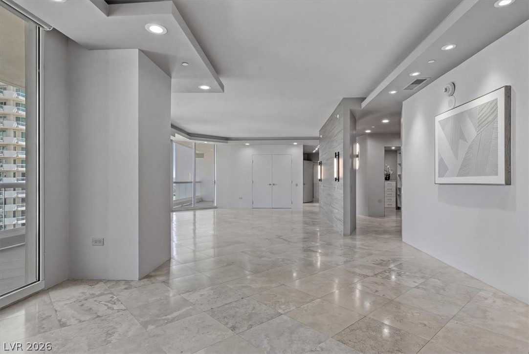 2877 Paradise Road 1701 Las Vegas NV 89109