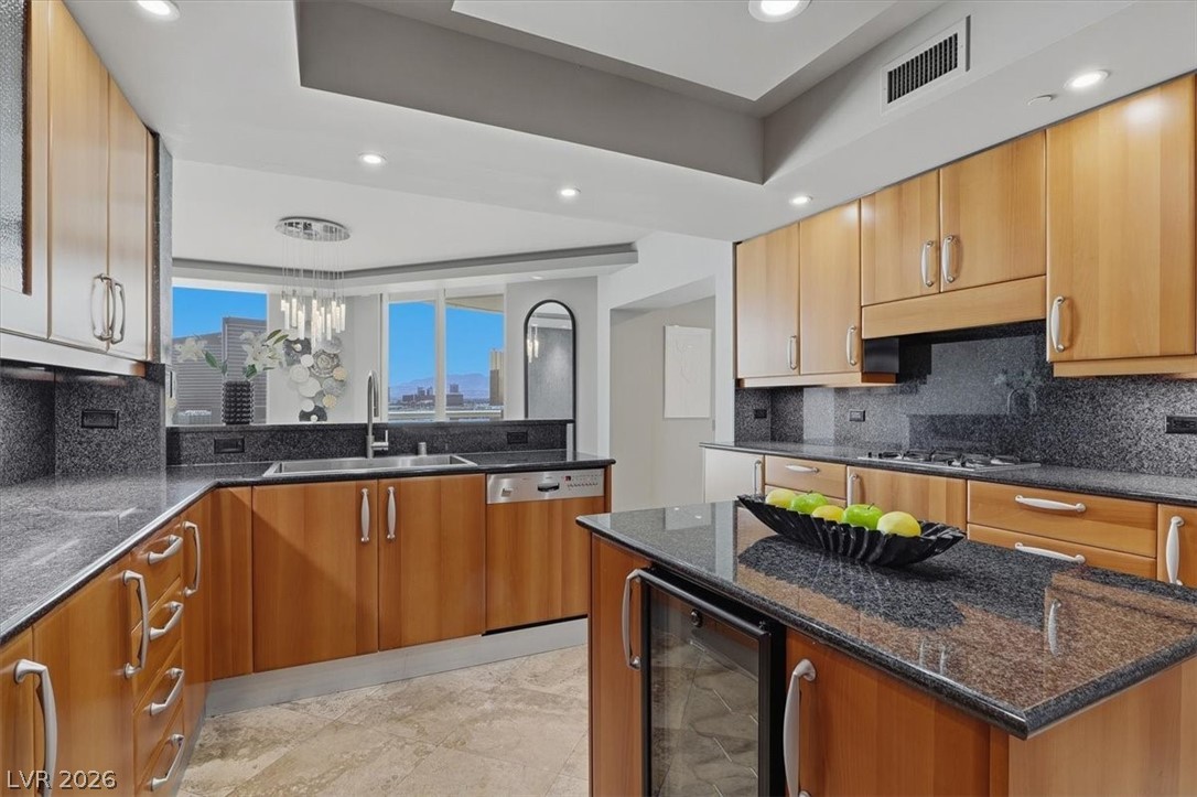 2877 Paradise Road 1701 Las Vegas NV 89109