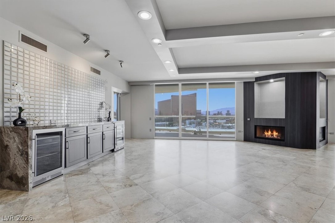2877 Paradise Road 1701 Las Vegas NV 89109