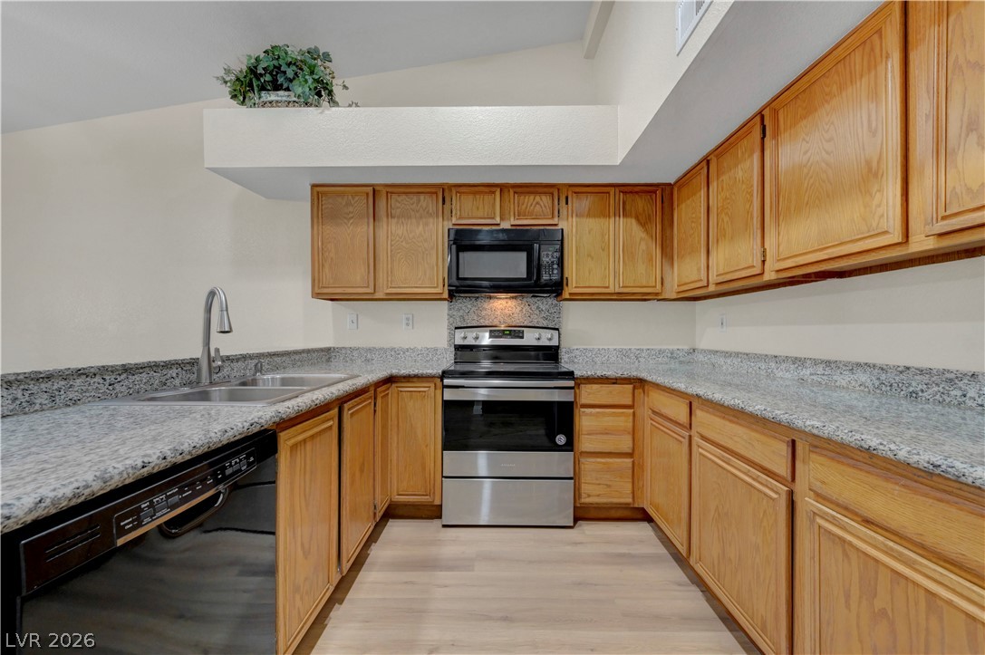 4420 Woodpine Drive 103 Las Vegas NV 89119