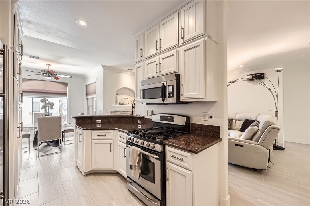 2050 West Warm Springs Road 3624 Henderson NV 89014