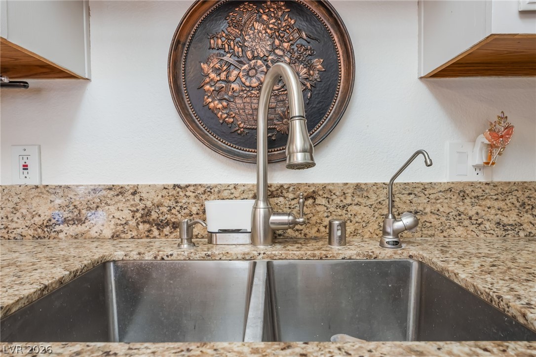 1305 Markwood Circle 102 Las Vegas NV 89128