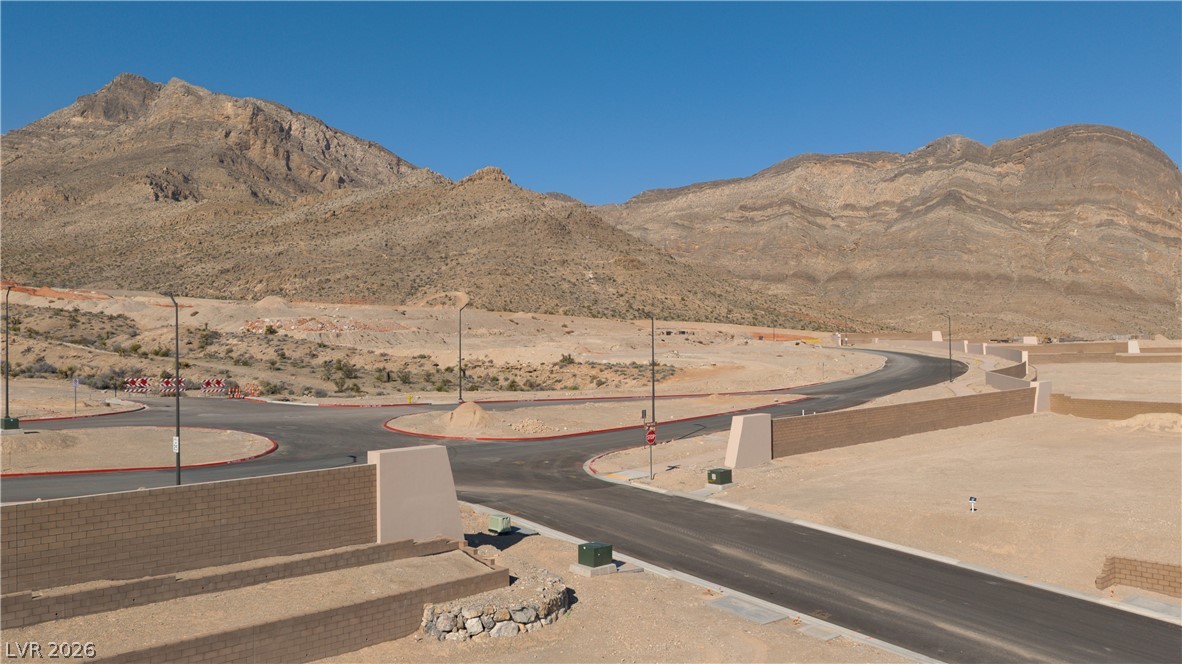 2 Western Skyline Drive Las Vegas NV 89138