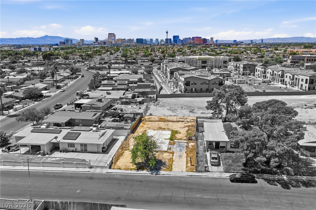609 Gilday Avenue North Las Vegas NV 89030