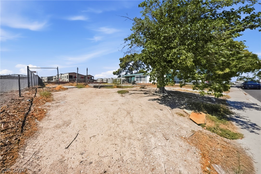 609 Gilday Avenue North Las Vegas NV 89030
