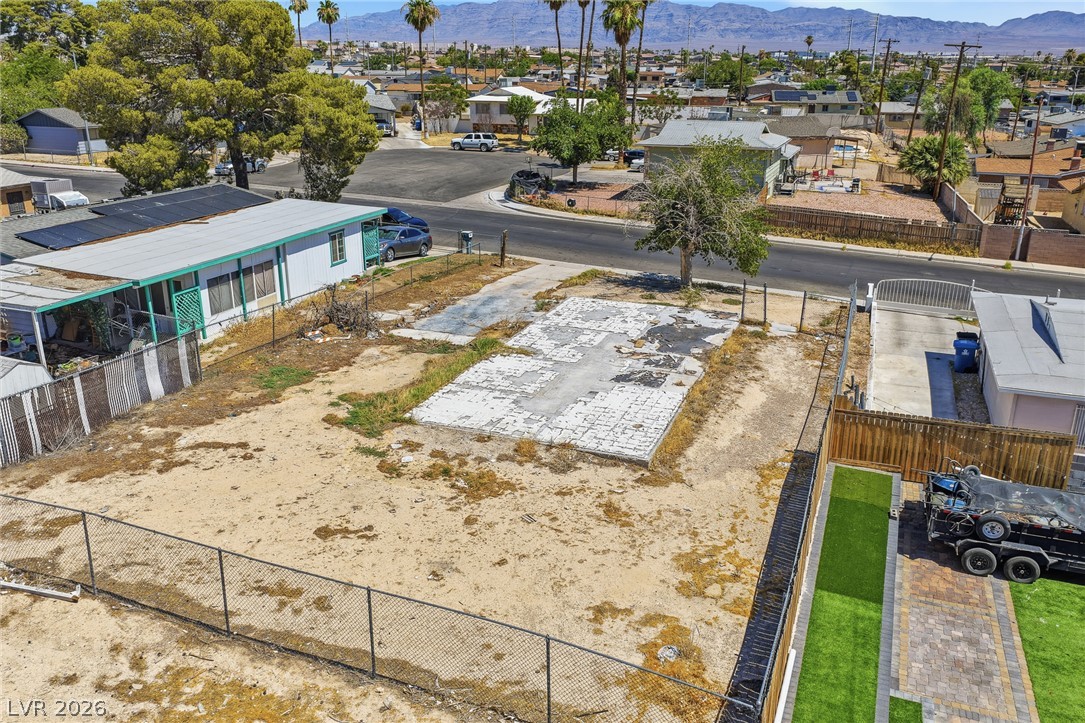 609 Gilday Avenue North Las Vegas NV 89030
