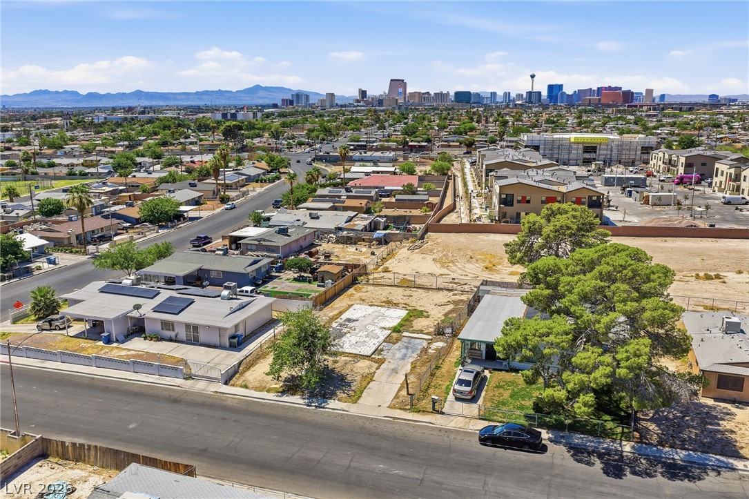 609 Gilday Avenue North Las Vegas NV 89030