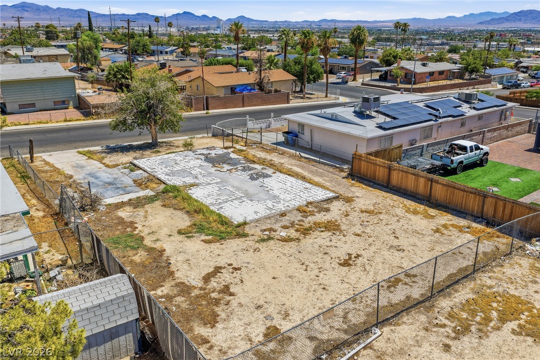 609 Gilday Avenue North Las Vegas NV 89030
