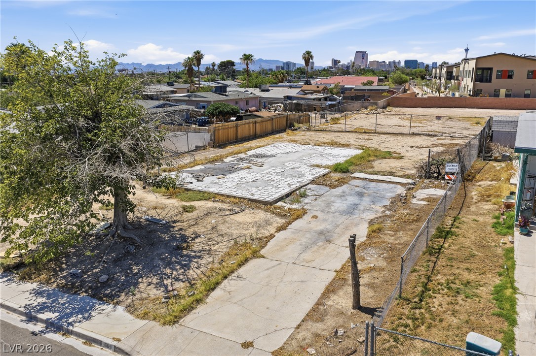 609 Gilday Avenue North Las Vegas NV 89030
