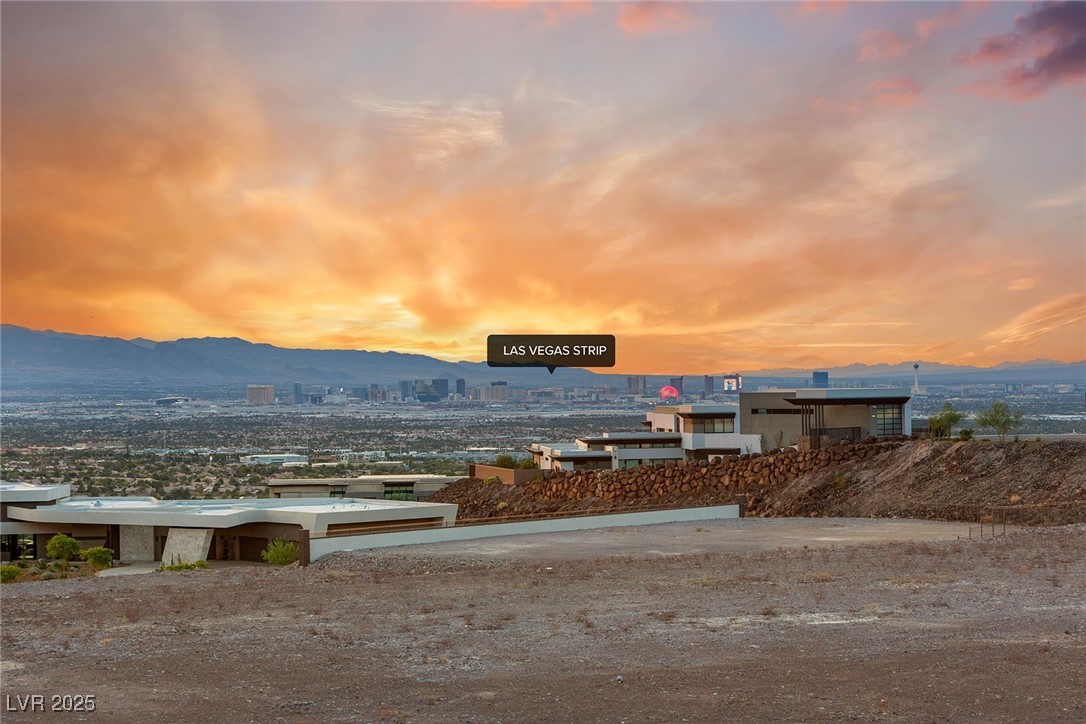 11 Horseshoe Rock Court Henderson NV 89012