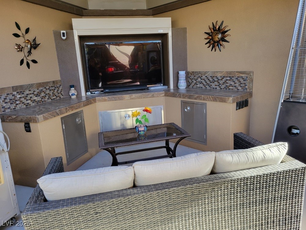 8175 Arville Street 212 Las Vegas NV 89139