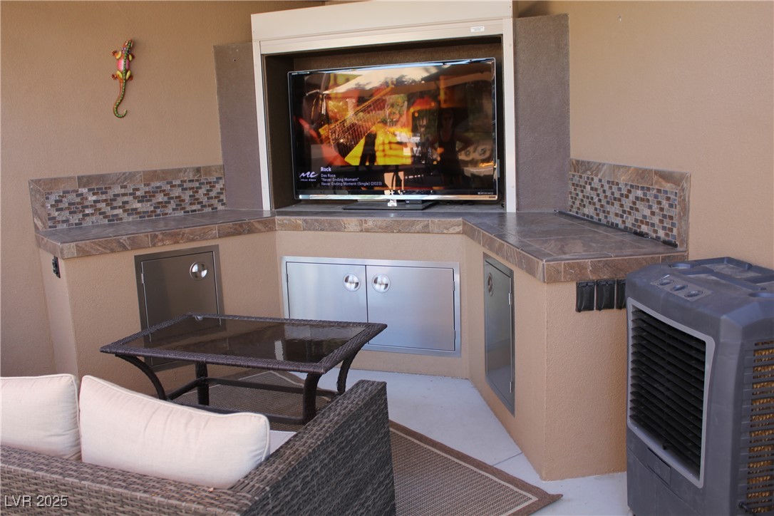 8175 Arville Street 212 Las Vegas NV 89139